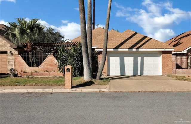 317 N 36th Lane photos photos