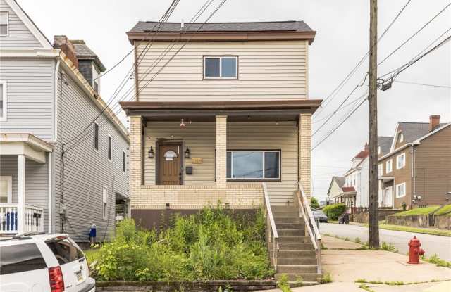 2318 Eccles St photos photos