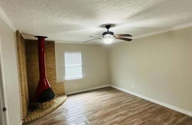 5628 Linda Drive Gallery 2