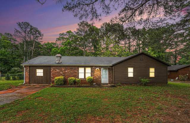 4 Bedroom 2 Bath House photos photos