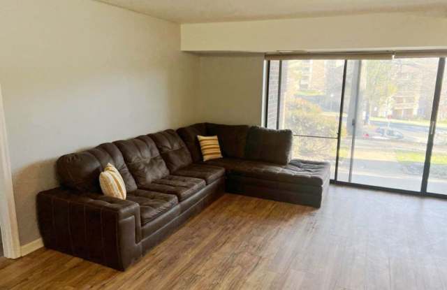 7807 dasset ct T3 - 7807 Dassett Court, Annandale, VA 22003