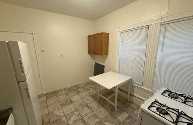 86 Prentiss St. Gallery 2