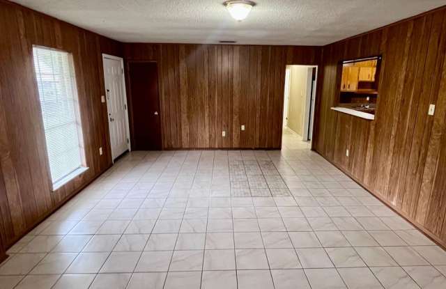 Gautier 3 Bedroom Gallery 4