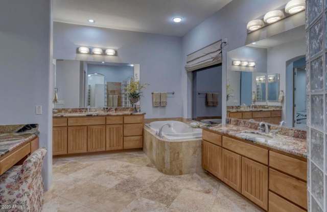 11557 E FOUR PEAKS Road Gallery 4