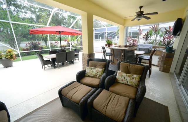 118 Sweet Bay Circle Gallery 4