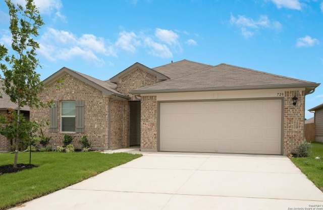 728 ARMADILLO DR Gallery 3