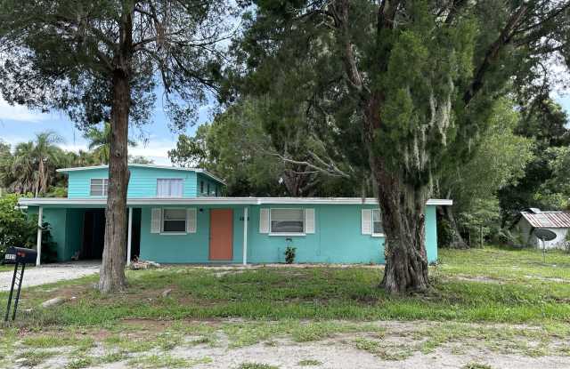 3805 7th Avenue West - 1 - 3805 7th Avenue West, Manatee County, FL 34205