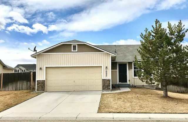 16657 Frisco Avenue photos photos