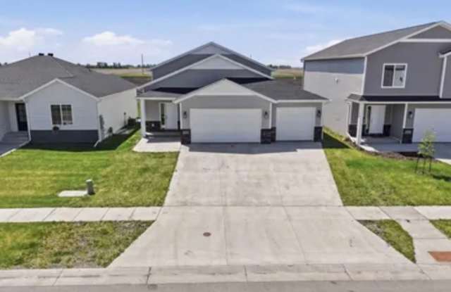 4 Bedroom | 2 Bathroom | 2,606 Sq. Ft. | Fargo, ND Gallery 3