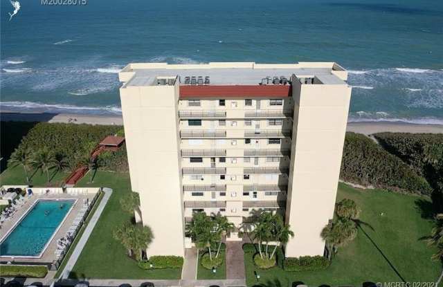 7440 S Ocean Drive Gallery 4