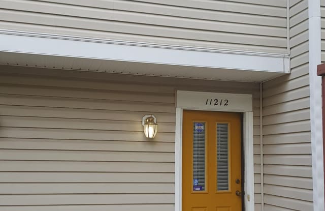 11212 Blue Fox Place - 11212 Blue Fox Place, Mitchellville, MD 20720
