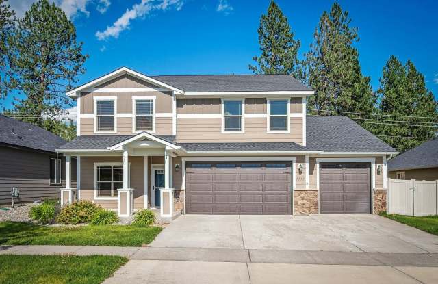 5 bed 2.5 bath with office and 4 car garage photos photos