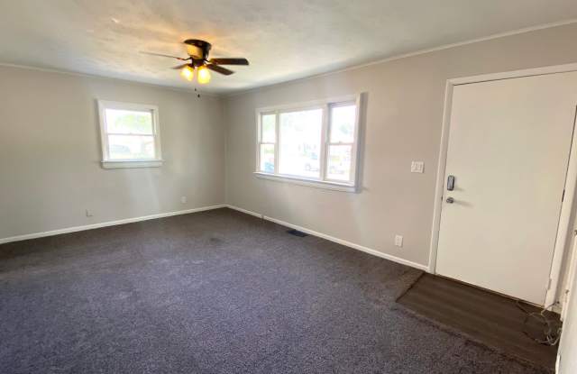 Beautiful 3 Bedroom, 1 Bath Home in Peoria! Gallery 3