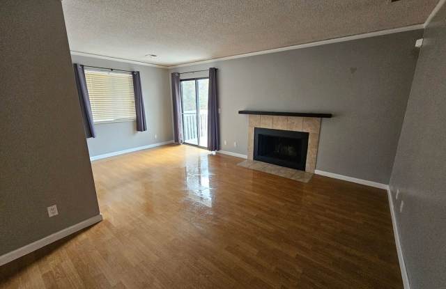 2 Bedroom Condo in Aurora - 12506 East Cornell Avenue, Aurora, CO 80014