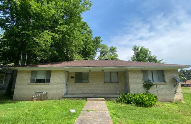 1211 W 25th Street - 1211 West 25th Street, North Little Rock, AR 72114