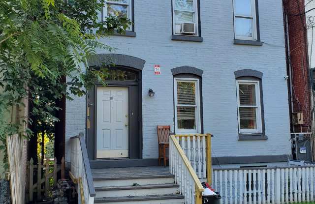 217 3rd St photos photos