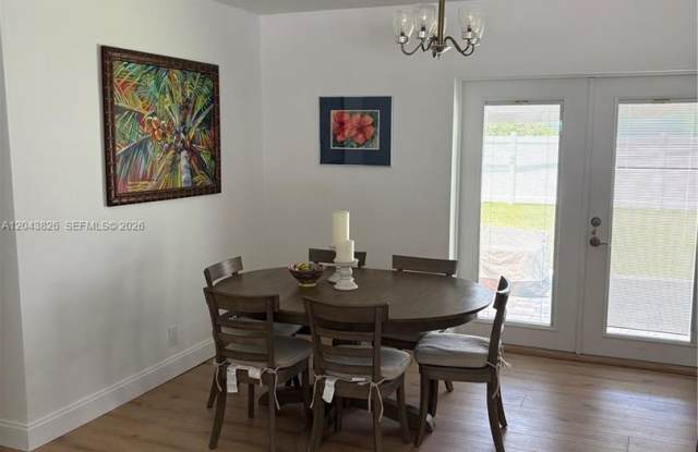 3397 NE 20th Avenue, Oakland Park, FL 33306 - 1024 Gallery 4