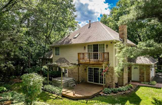 11705 BRAEMAR CIR Gallery 3