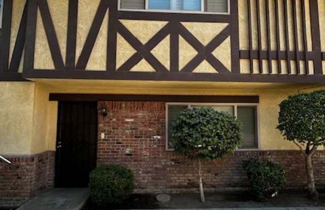 Single Family Home located in Southwest Bakersfield photos photos