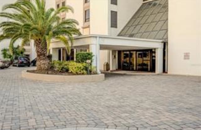 450 S Gulfview Blvd Unit 1702 Gallery 2