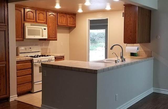 6629 Smoke Tree Avenue Gallery 3