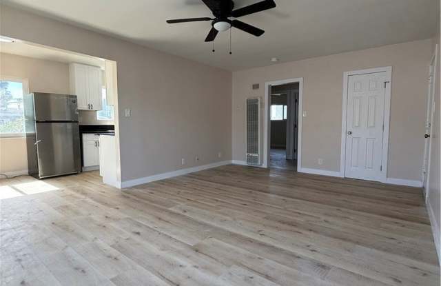 10018 Foster Road - 10018 Foster Road, Bellflower, CA 90706