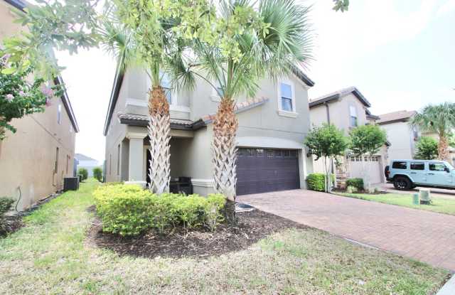 Kissimmee - 7 Bedroom, 5.5 Bathroom - $4,895.00 - 1736 Lima Avenue, Four Corners, FL 34747