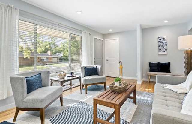 2582 South Dennison Court Gallery 4