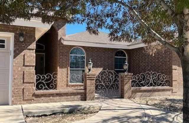 3640 Luis Lares Pl - 3640 Luis Gomez Place, El Paso, TX 79936