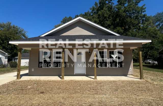 802 Raley Street- #2 Gallery 1