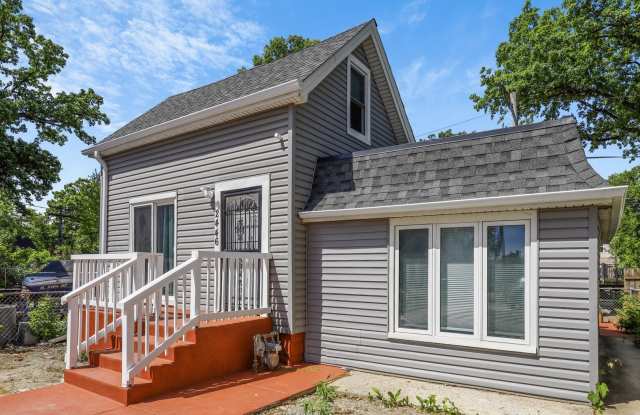 2446 1st Avenue photos photos