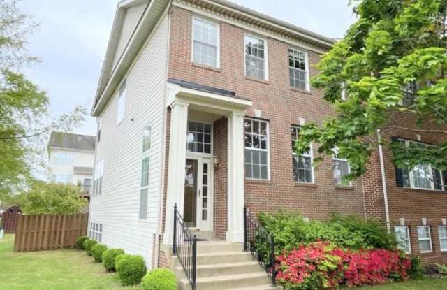 21100 JOSEPH TERRACE - 21100 Joseph Terrace, Dulles Town Center, VA 20166