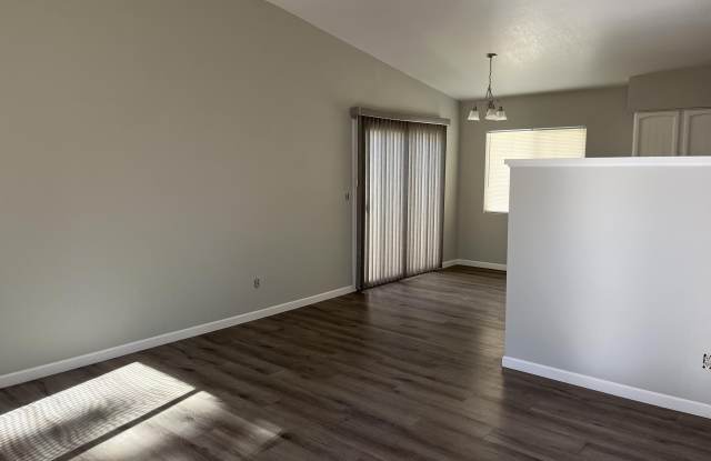 3320 S PARKSIDE Drive photos photos