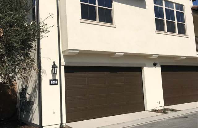 146 Parkwood Gallery 3