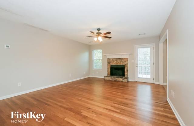 148 Manley Drive Gallery 2