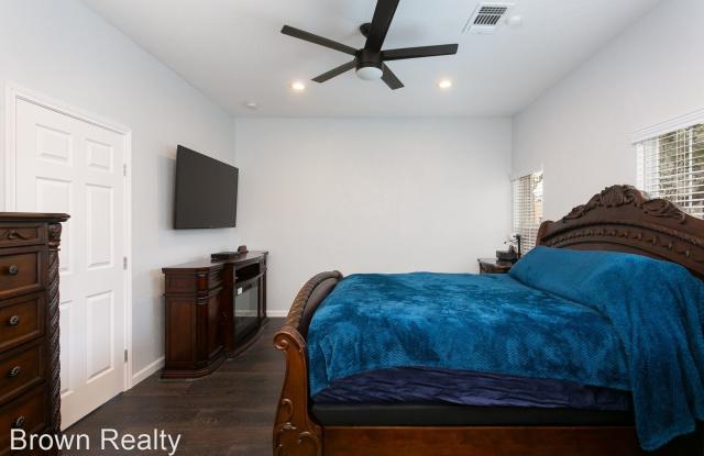 1142 Iowa Gallery 2