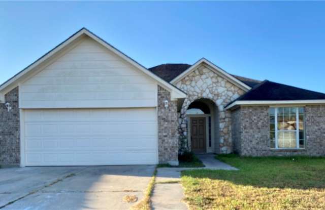 1909 Margaret - 1909 Margaret Lane, Kingsville, TX 78363