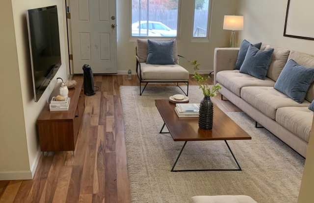 4840 N Camac St photos photos