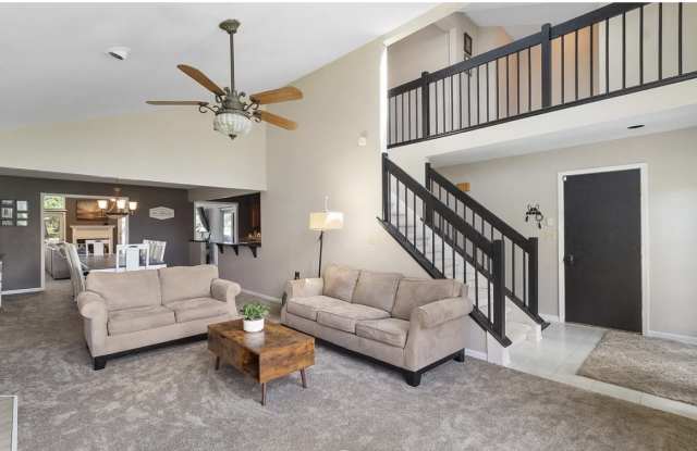 1833 Sandy Beach Dr Gallery 2