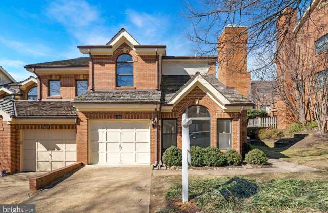 1469 HAMPTON HILL CIRCLE - 1469 Hampton Hill Circle, McLean, VA 22101