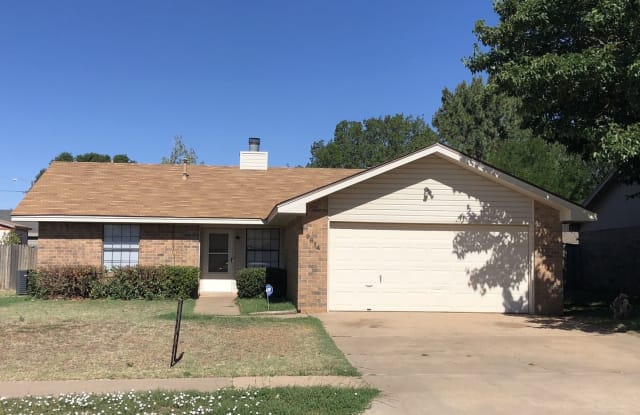 9614 Beaufort Avenue - 9614 Beaufort Avenue, Lubbock, TX 79424