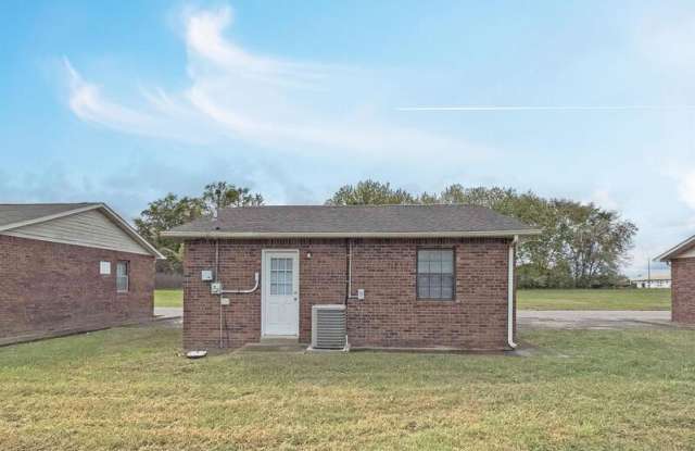 404 -15 Thompsonville Lane Gallery 2