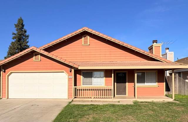 2 WEEKS FREE RENT January Special - Roomy 4-bedroom house in Waterford photos photos