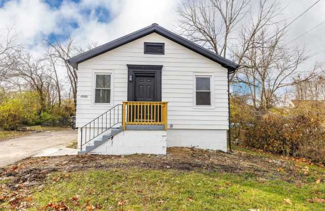 6985 Beechmont Avenue photos photos