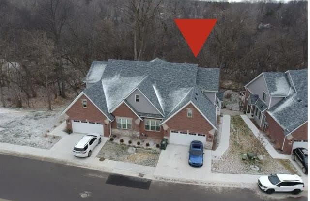 1454 Rochdale Pond Courts - 1454 Rochdale Pond Court, Rochester Hills, MI 48309