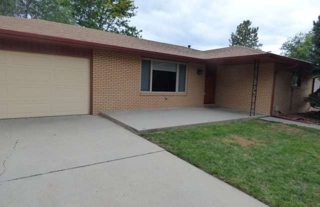 Beautiful Home in Longmont Estates photos photos