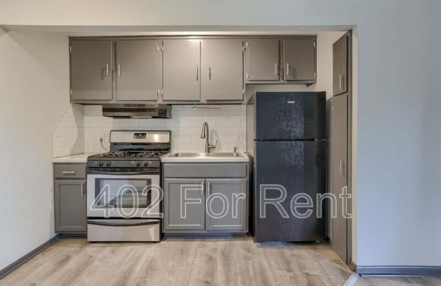 4513 Lafayette Avenue - 5 photos photos