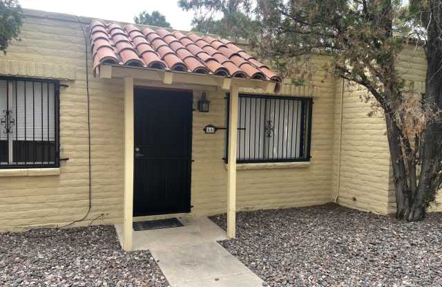 810 S Kolb Road unit: 66 photos photos