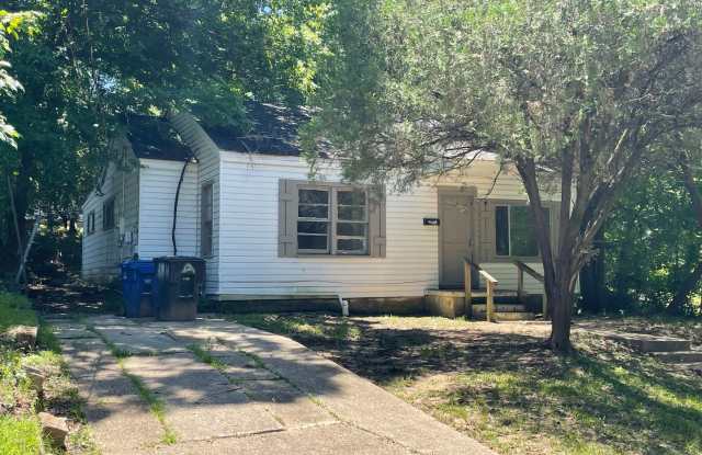 Spacious 3 Bedroom Home - 3811 Huston Street, Shreveport, LA 71109