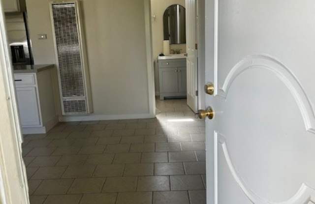 5588a South Gledhill Avenue - 5588 South Gledhill Avenue, Linda, CA 95961